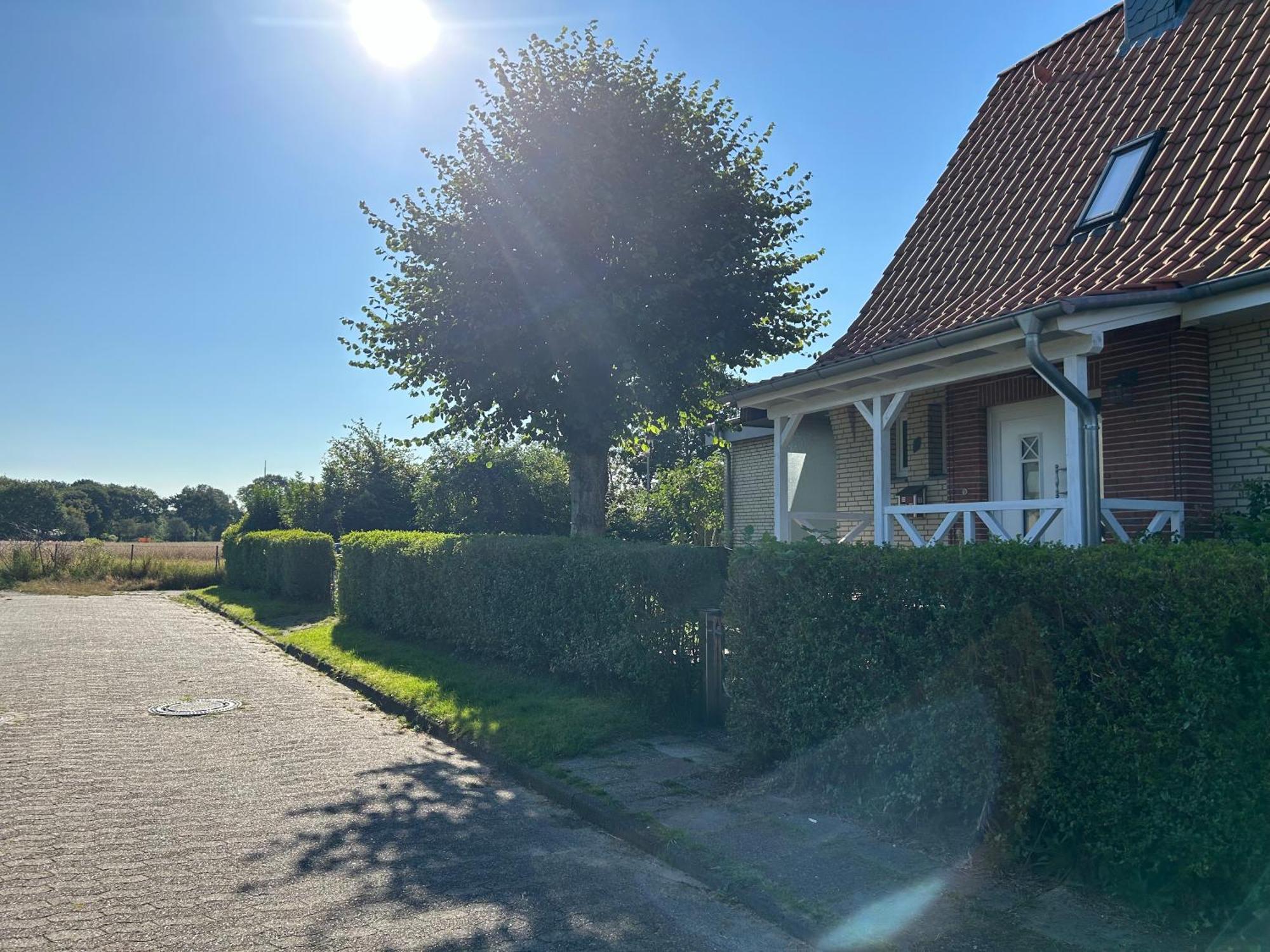 Liten Lind - Ferienwohnung In Sahlenburg Cuxhaven Exterior foto